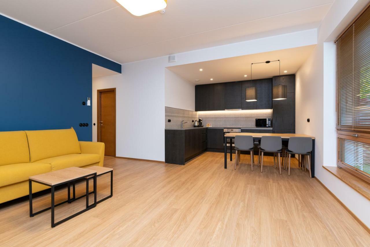 Self-Check-In 2 Bedroom Apartment With A Terrace And Free Parking Tallinn Extérieur photo