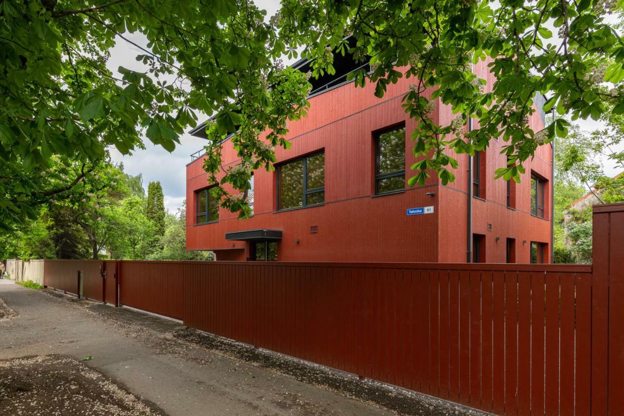 Self-Check-In 2 Bedroom Apartment With A Terrace And Free Parking Tallinn Extérieur photo
